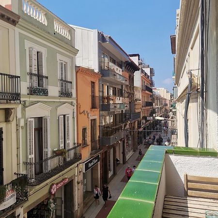 Apartamento Centrico En Calella Esterno foto