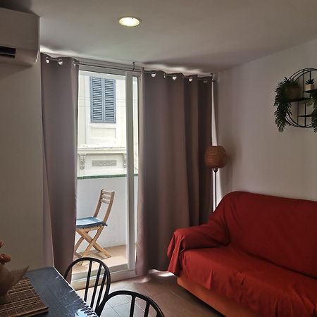 Apartamento Centrico En Calella Esterno foto
