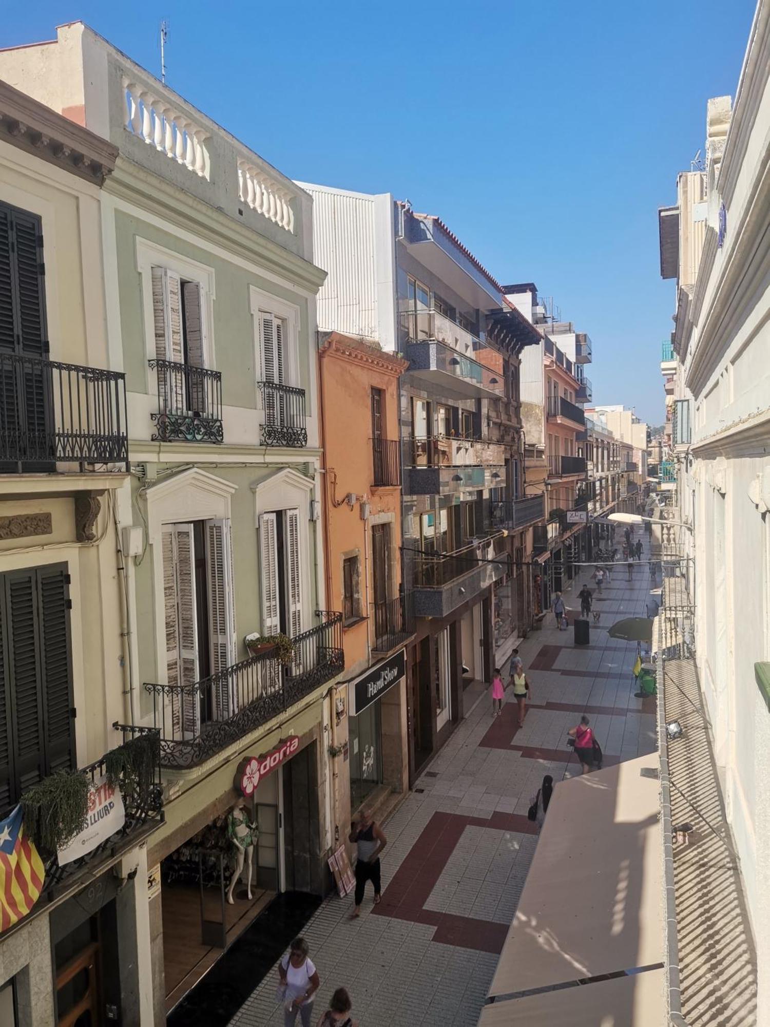 Apartamento Centrico En Calella Esterno foto